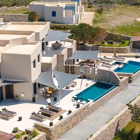 Pnoe Syros Μέγας Γιαλός-Νίτες