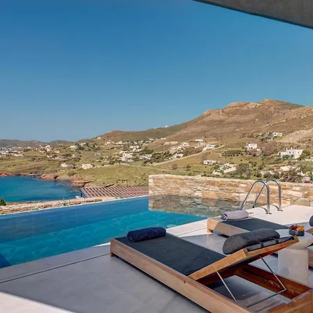 Βίλα Pnoe Syros *