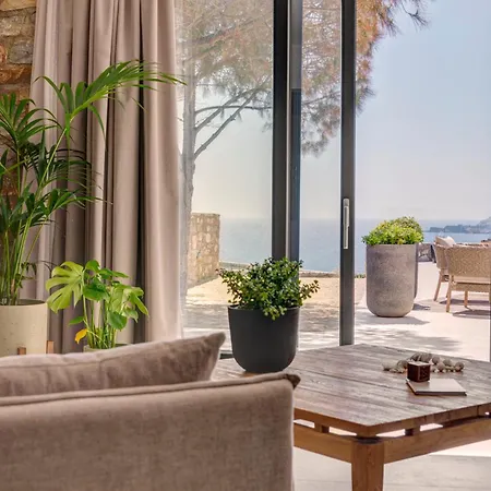 Βίλα Pnoe Syros