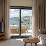 Pnoe Syros Villa *