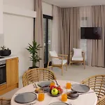 Villa Pnoe Syros *