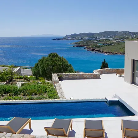 Villa Pnoe Syros *