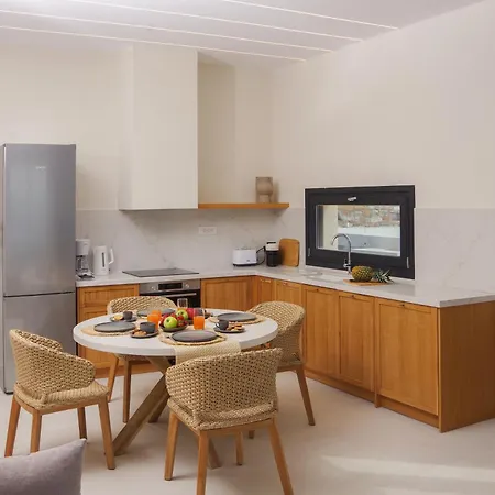 Pnoe Syros Mégas Yialós-Nítes