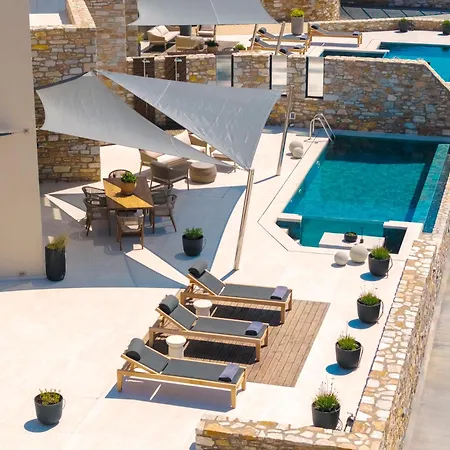 Pnoe Syros * Megas Gialos - Nites