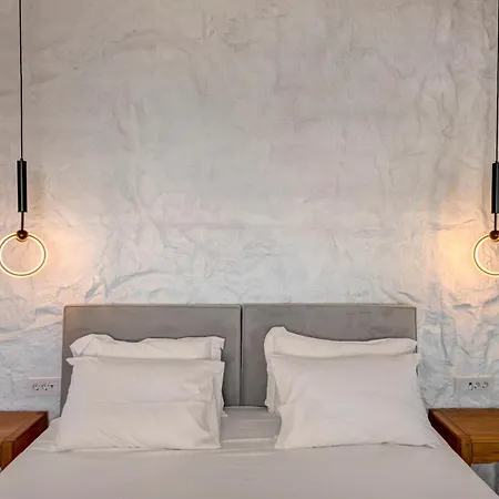 Pnoe Syros Villa