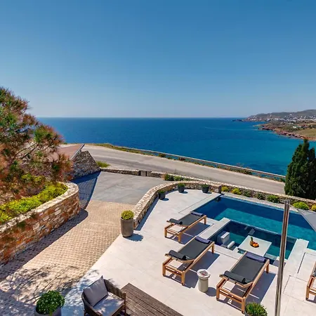 Villa Pnoe Syros