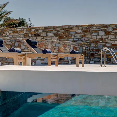 Pnoe Syros Villa